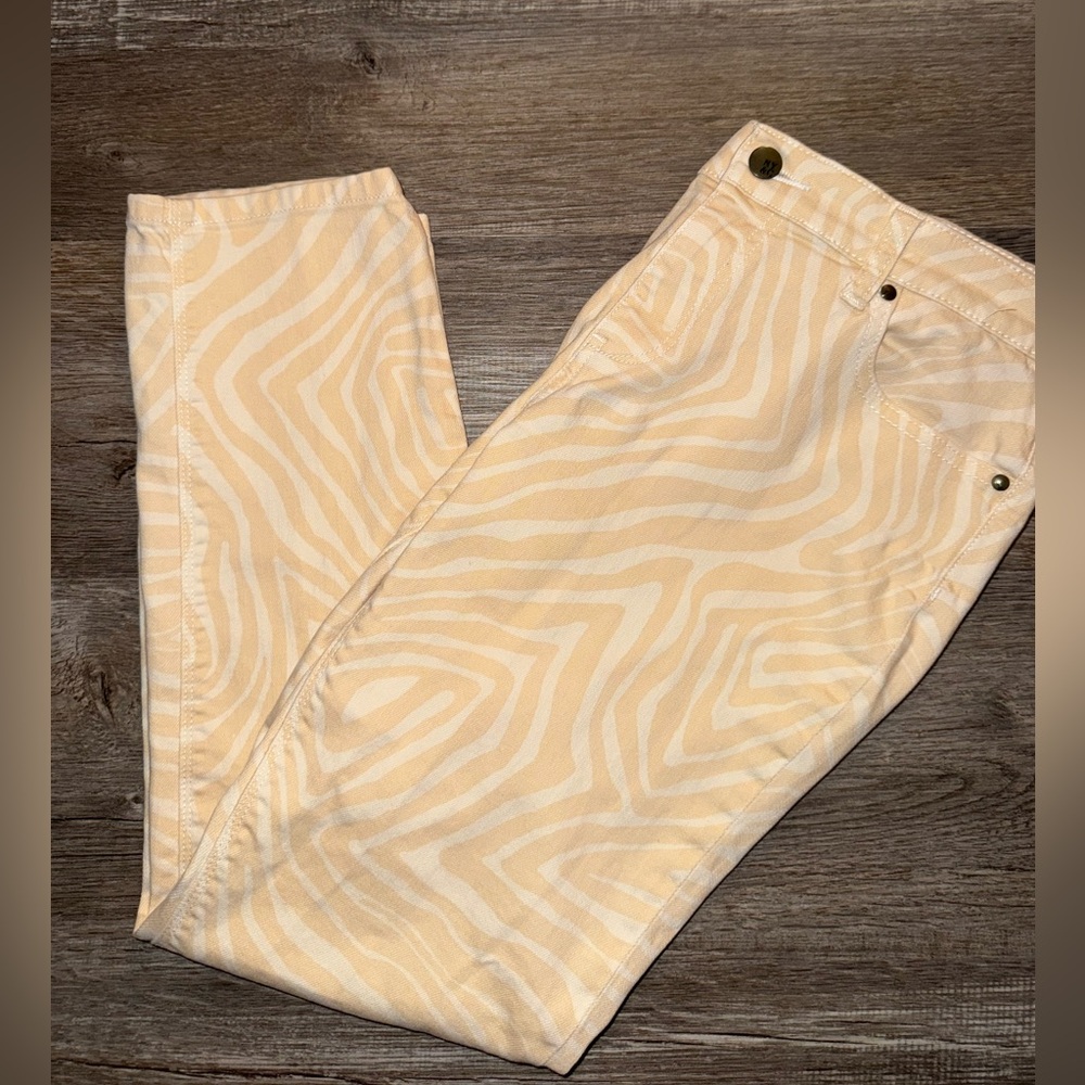New York & Company Skinny and Low Rise Zebra Print Pants - Picture 8 of 13
